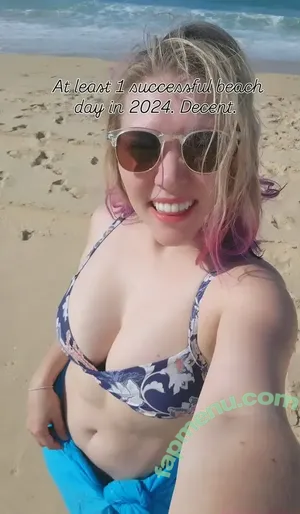 krissi.q / krissssi.xo nude photo #0034