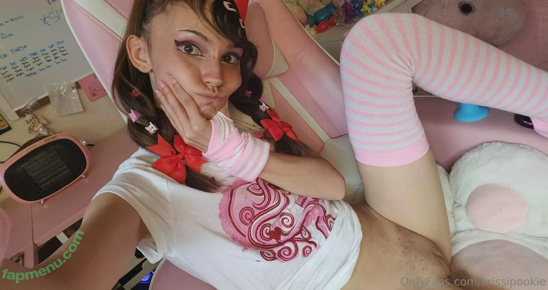 Krissipookie nude photo #0101 (krissi.pookie)