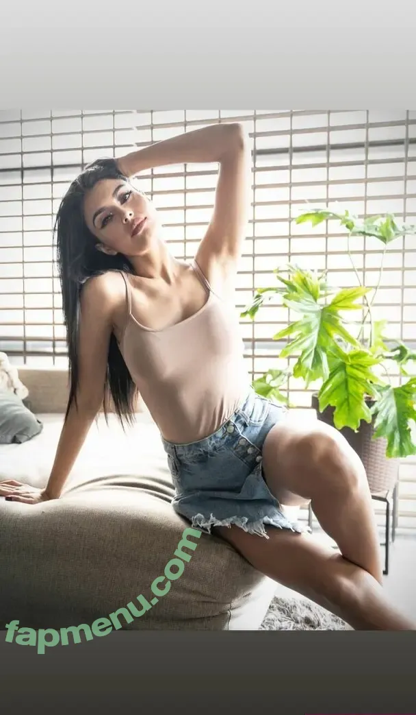 Kristal Silva nude photo #0025 (kristalsilva_)