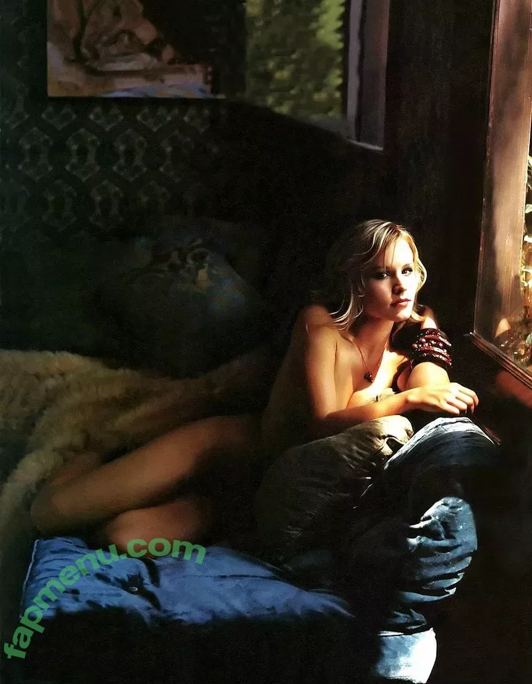 Kristen Bell nude photo #0212 (WWYTWrestling / kristenanniebell)