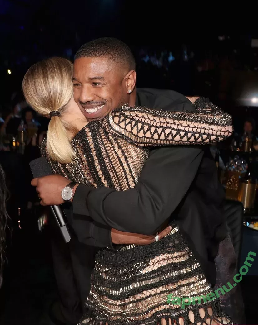 Kristen Bell nude photo #0220 (WWYTWrestling / kristenanniebell)