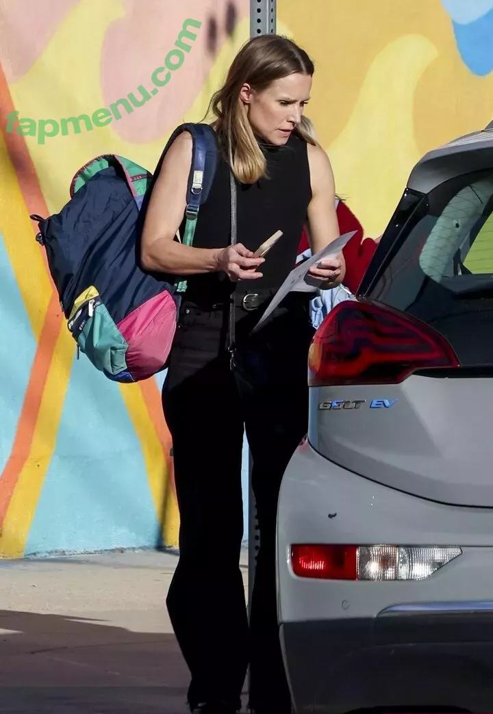 Kristen Bell nude photo #0228 (WWYTWrestling / kristenanniebell)