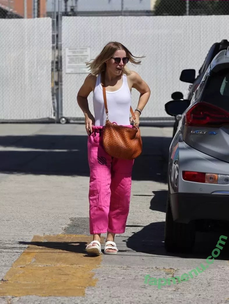 Kristen Bell nude photo #0237 (WWYTWrestling / kristenanniebell)