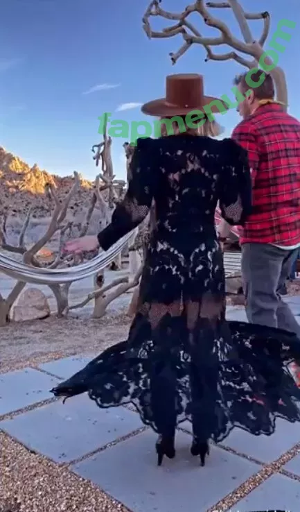 Kristen Bell nude photo #0242 (WWYTWrestling / kristenanniebell)