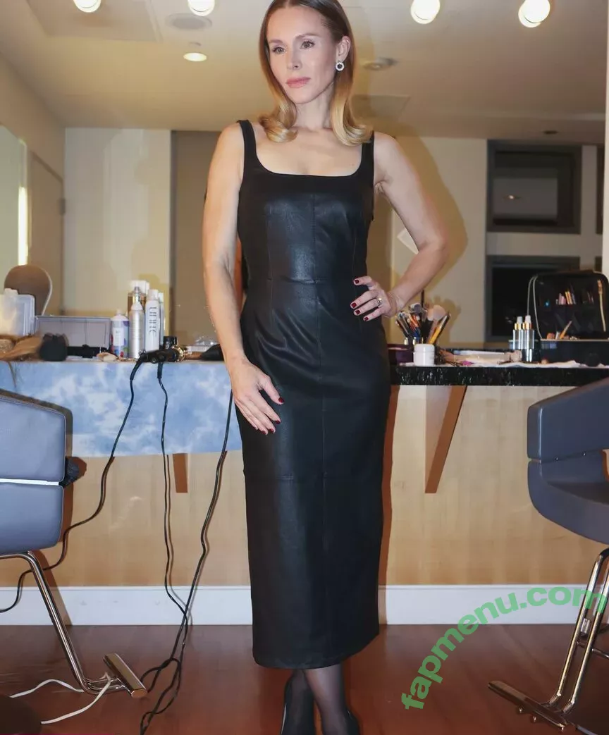 Kristen Bell nude photo #0252 (WWYTWrestling / kristenanniebell)