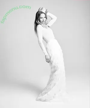 Kristen Bell / WWYTWrestling / kristenanniebell nude photo #1188