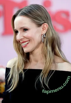 Kristen Bell / WWYTWrestling / kristenanniebell nude photo #1203