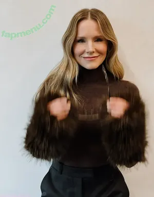 Kristen Bell / WWYTWrestling / kristenanniebell nude photo #1230