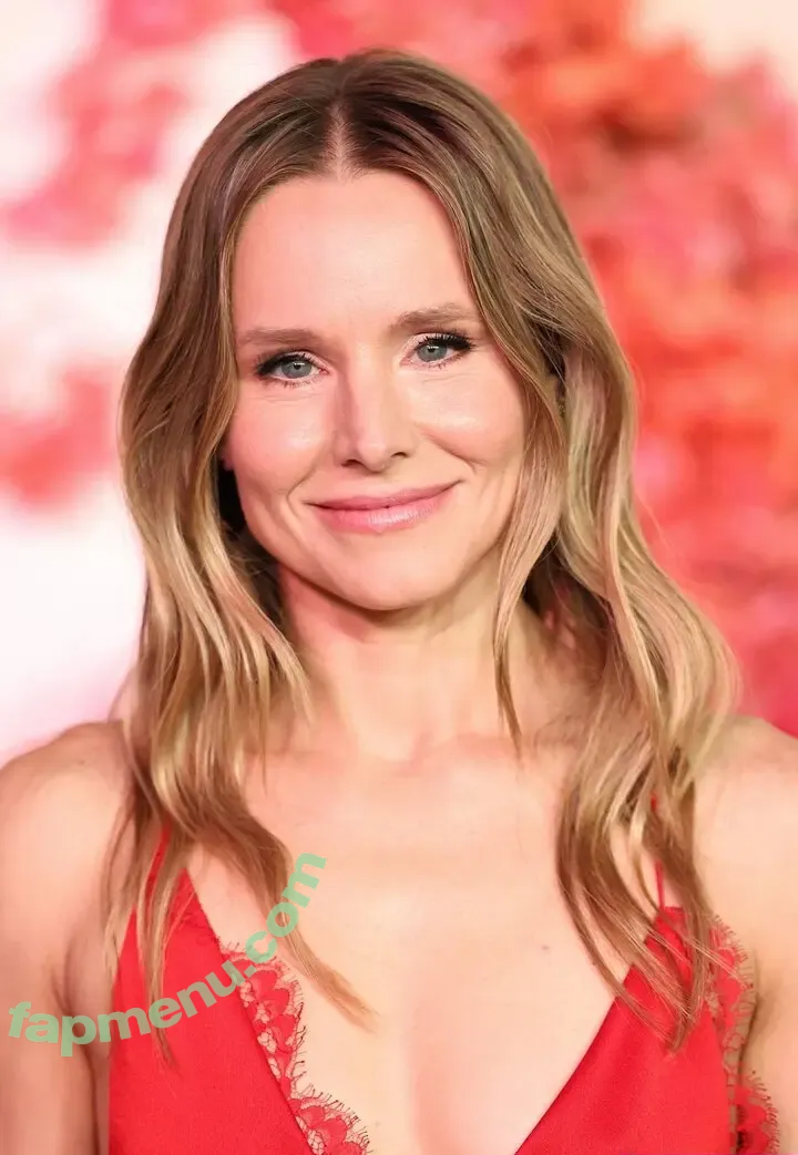 Kristen Bell nude photo #1125 (WWYTWrestling / kristenanniebell)