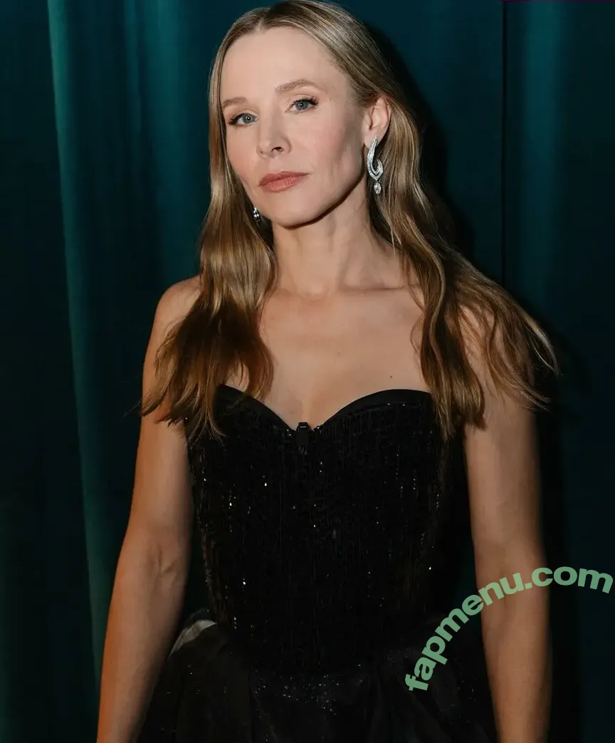 Kristen Bell nude photo #1161 (WWYTWrestling / kristenanniebell)