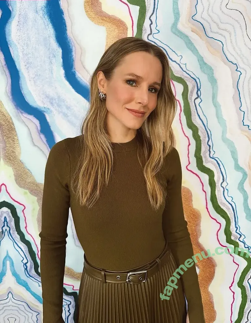 Kristen Bell nude photo #1175 (WWYTWrestling / kristenanniebell)