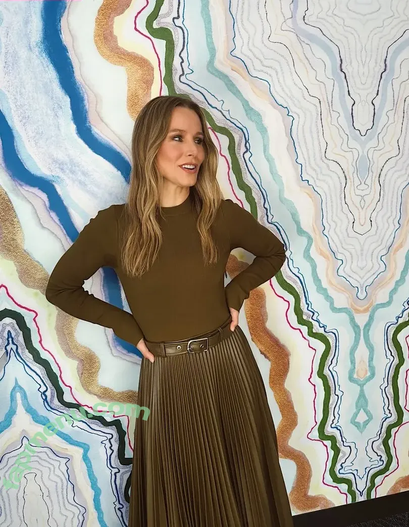 Kristen Bell nude photo #1177 (WWYTWrestling / kristenanniebell)