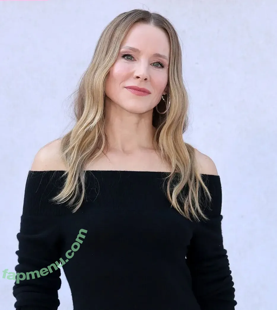 Kristen Bell nude photo #1204 (WWYTWrestling / kristenanniebell)