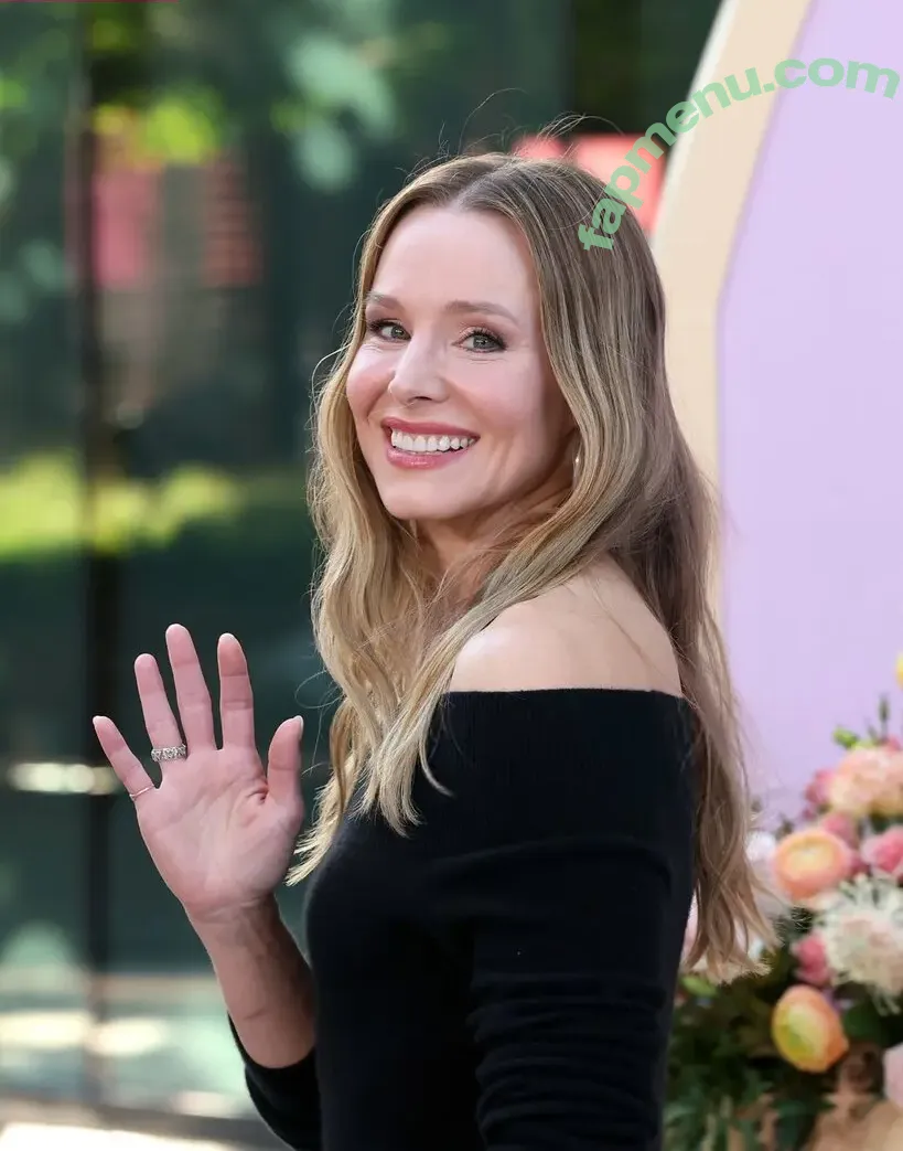 Kristen Bell nude photo #1207 (WWYTWrestling / kristenanniebell)