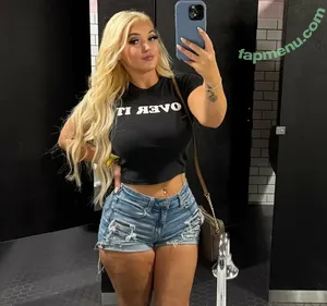 Kristen Hanes / kristennnhaness nude photo #0020