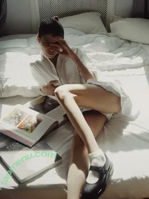 Kristen Manu / kristenmanu_ nude photo #0012