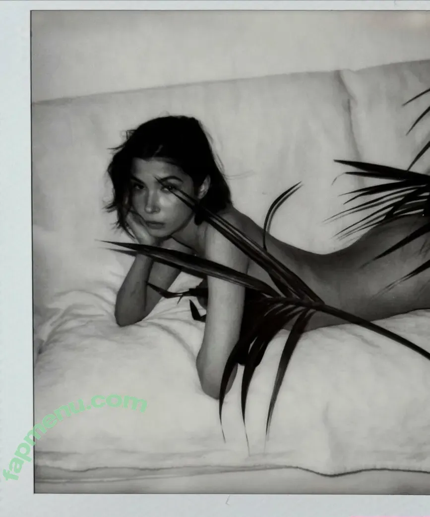 Kristen Manu nude photo #0004 (kristenmanu_)