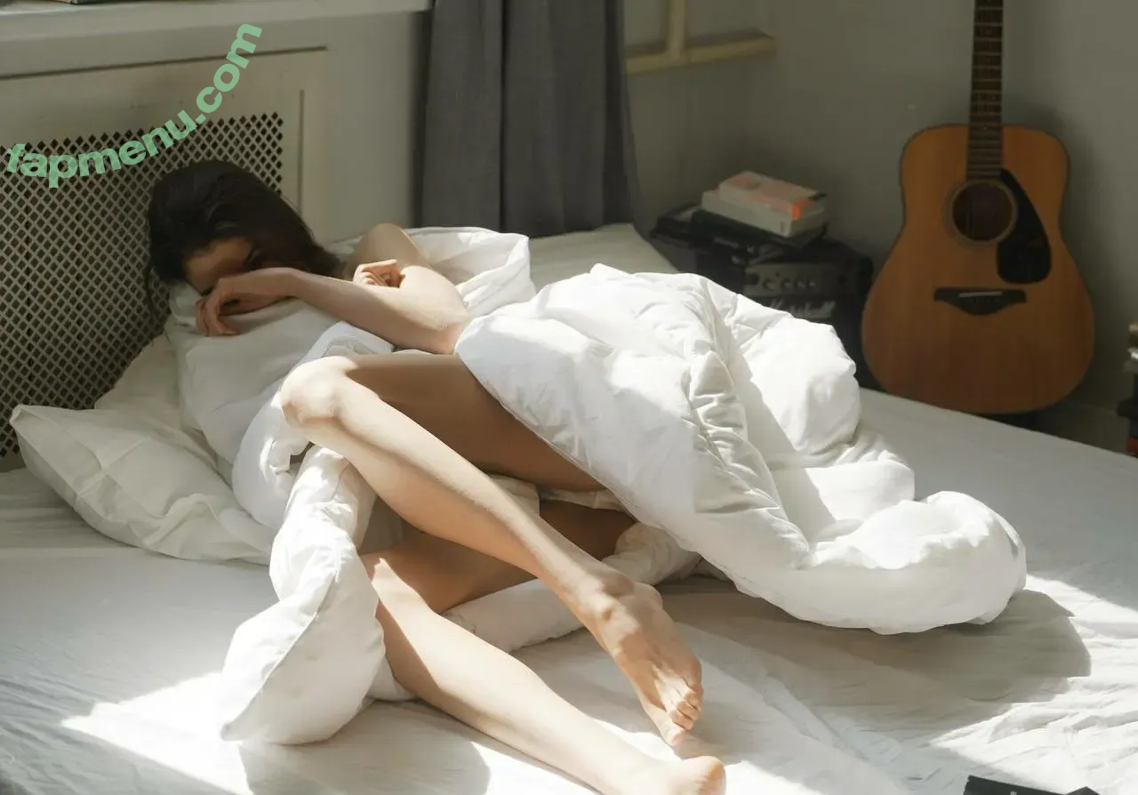 Kristen Manu nude photo #0015 (kristenmanu_)