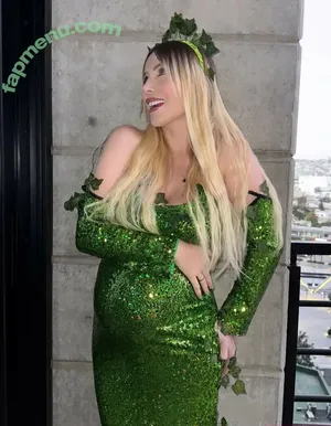 Kristen Medina / Kristennmedina nude photo #0183