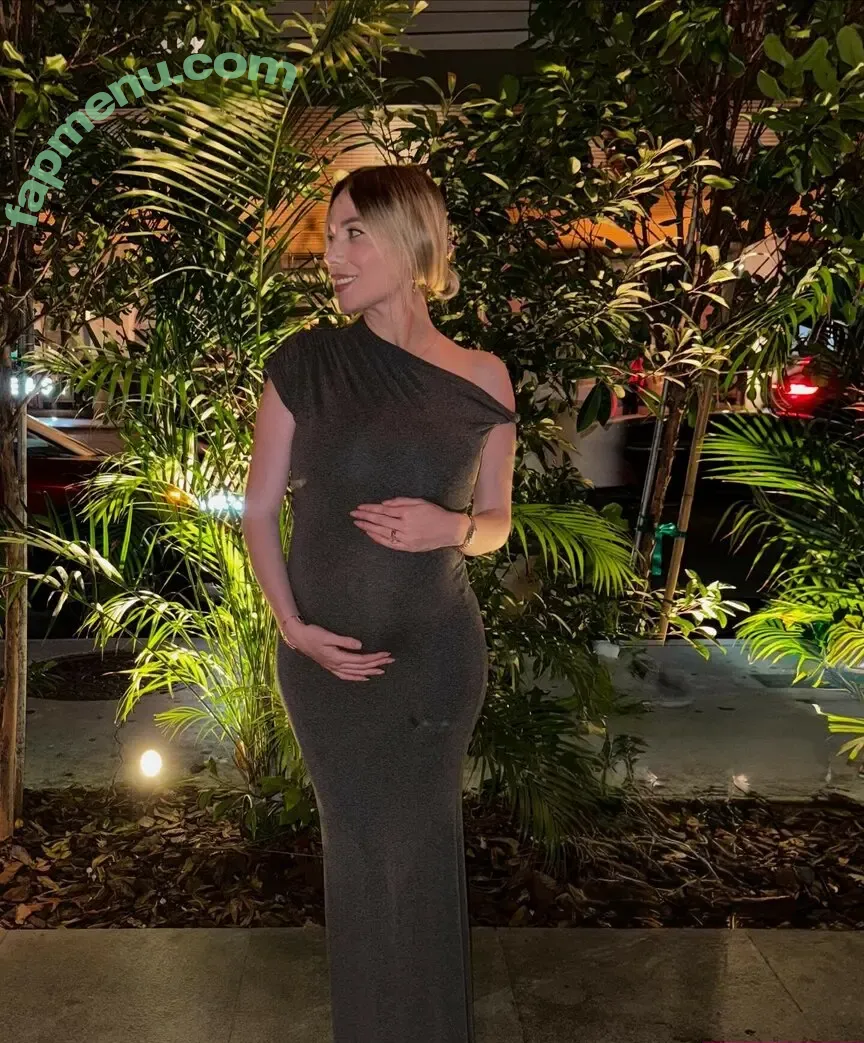 Kristen Medina nude photo #0171 (Kristennmedina)