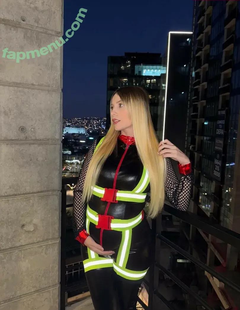 Kristen Medina nude photo #0174 (Kristennmedina)