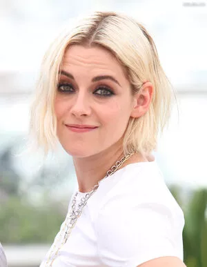 Kristen Stewart / kristenstewart / kristenstewartx nude photo #1618