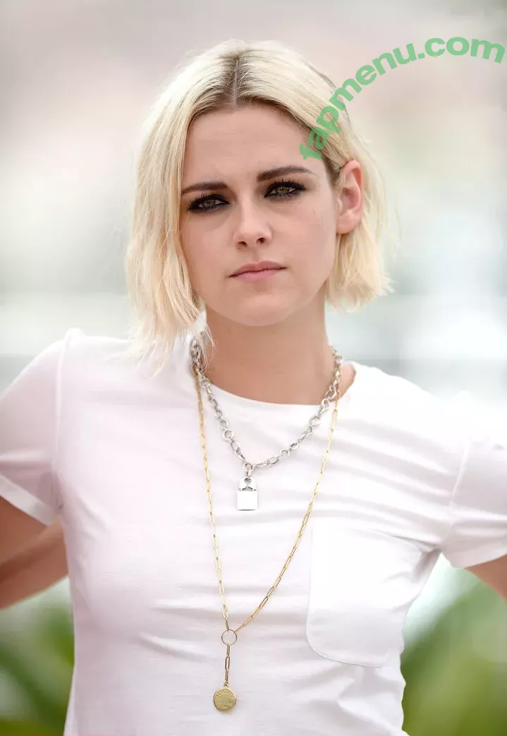Kristen Stewart nude photo #1616 (kristenstewart / kristenstewartx)