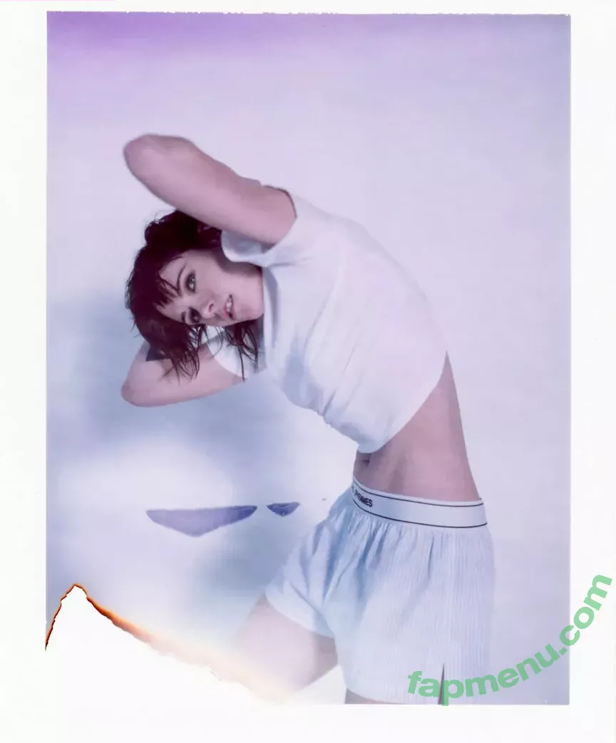 Kristen Stewart nude photo #1651 (kristenstewart / kristenstewartx)