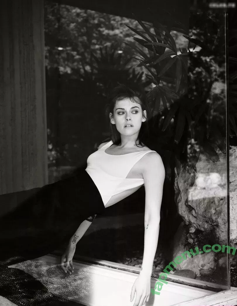 Kristen Stewart nude photo #1747 (kristenstewart / kristenstewartx)
