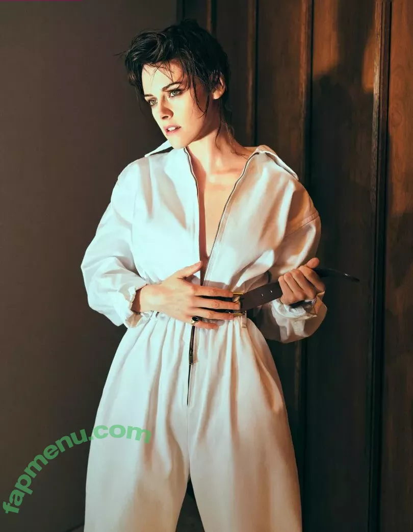 Kristen Stewart nude photo #1748 (kristenstewart / kristenstewartx)