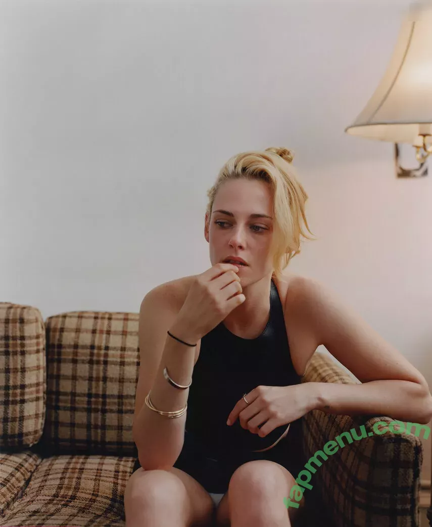 Kristen Stewart nude photo #1769 (kristenstewart / kristenstewartx)