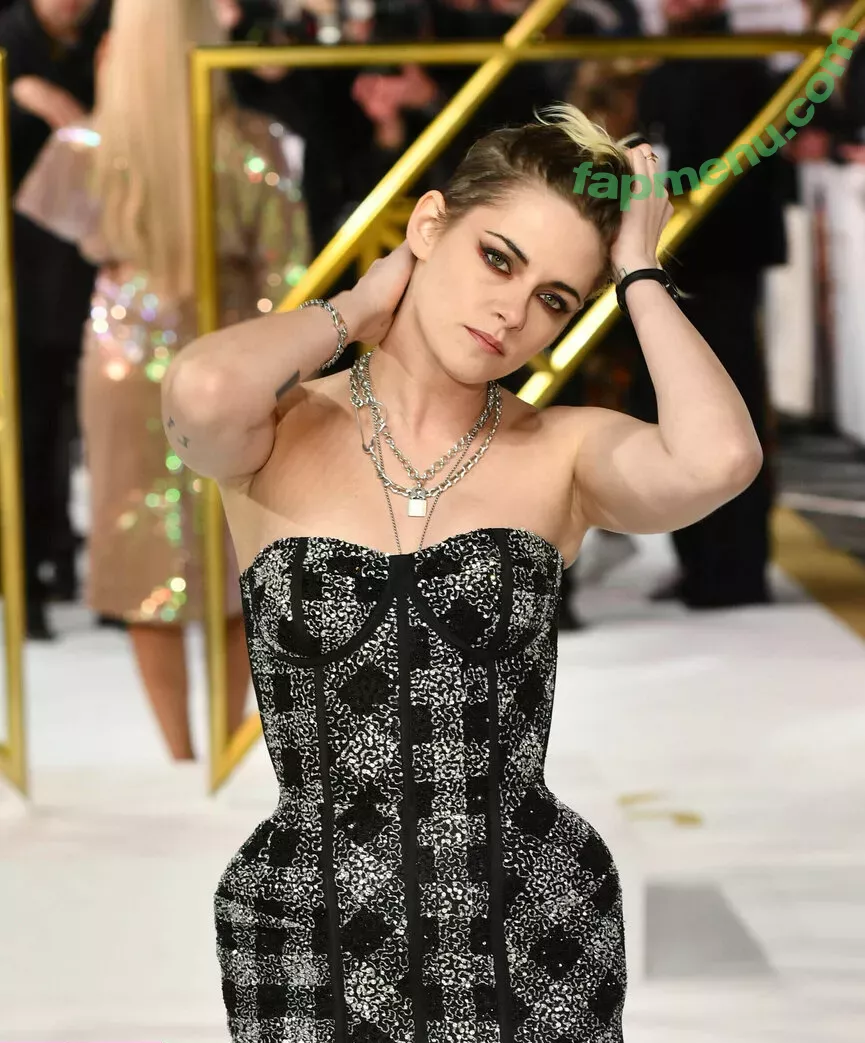 Kristen Stewart nude photo #1776 (kristenstewart / kristenstewartx)