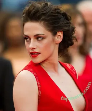 Kristen Stewart / kristenstewart / kristenstewartx nude photo #2112