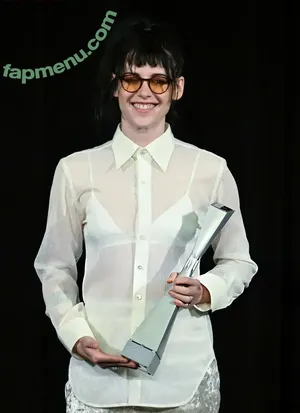 Kristen Stewart / kristenstewartx nude photo #2204