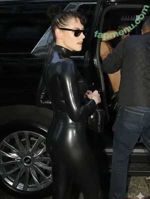 Kristen Stewart / kristenstewartsu nude photo #2323