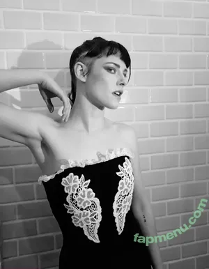 Kristen Stewart / kristenstewartx nude photo #2330