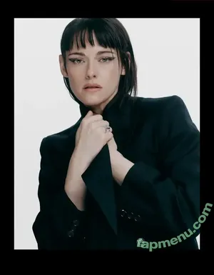 Kristen Stewart / kristenstewartx nude photo #2360