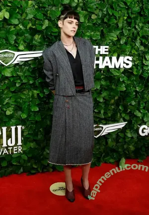 Kristen Stewart / kristenstewartx nude photo #2429