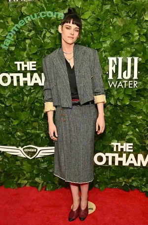 Kristen Stewart / kristenstewartx nude photo #2433