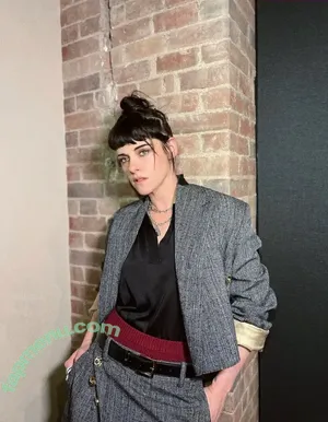 Kristen Stewart / kristenstewartx nude photo #2442