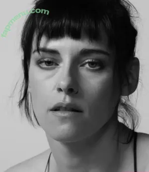 Kristen Stewart / kristenstewartx nude photo #2501