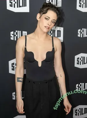 Kristen Stewart / kristenstewartsu / kristenstewartx nude photo #2530