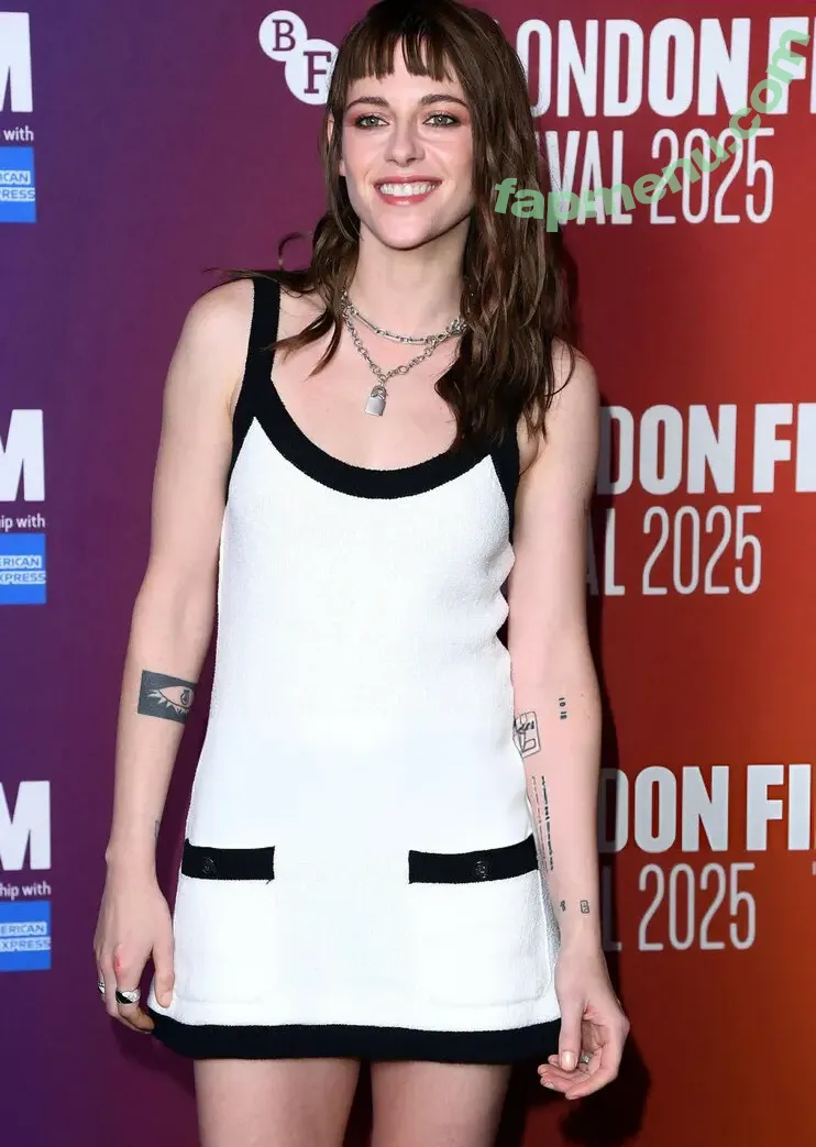 Kristen Stewart nude photo #2132 (kristenstewartx)