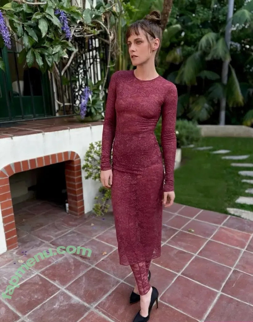 Kristen Stewart nude photo #2196 (kristenstewartx)