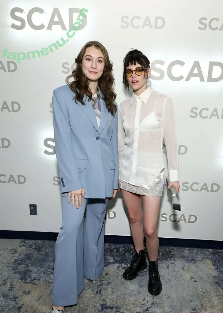 Kristen Stewart nude photo #2201 (kristenstewartx)