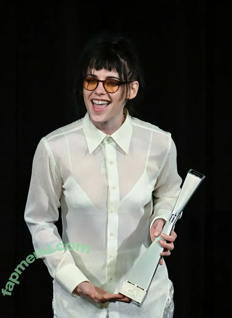 Kristen Stewart nude photo #2202 (kristenstewartx)