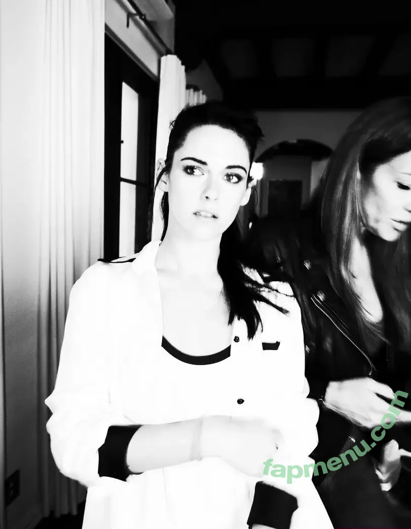 Kristen Stewart nude photo #2272 (kristenstewartx)