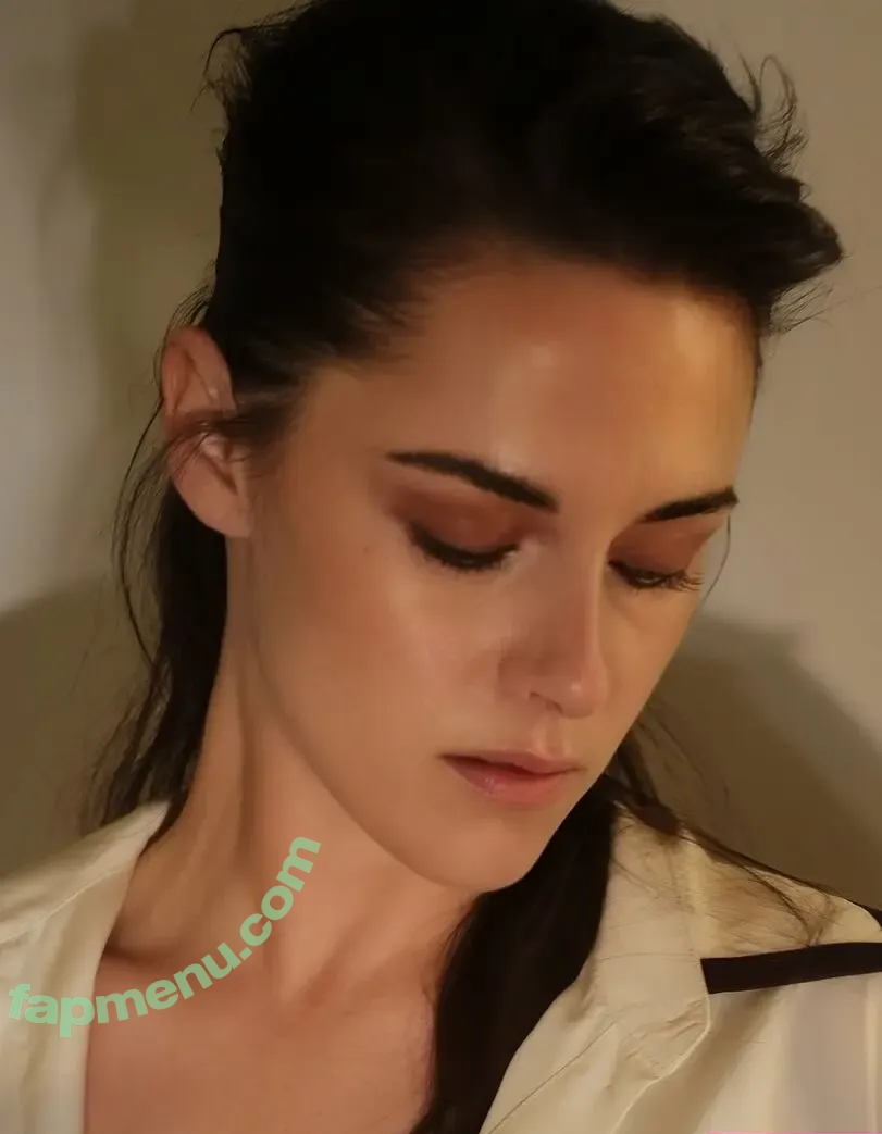 Kristen Stewart nude photo #2273 (kristenstewartx)