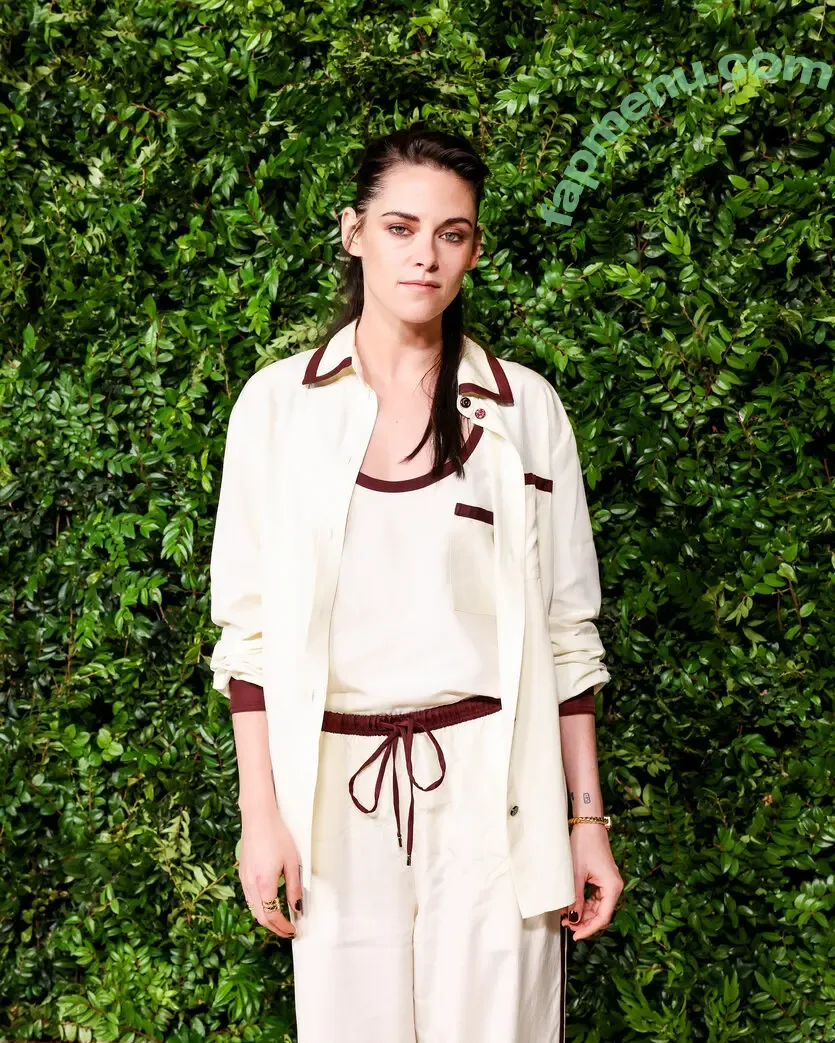 Kristen Stewart nude photo #2274 (kristenstewartx)