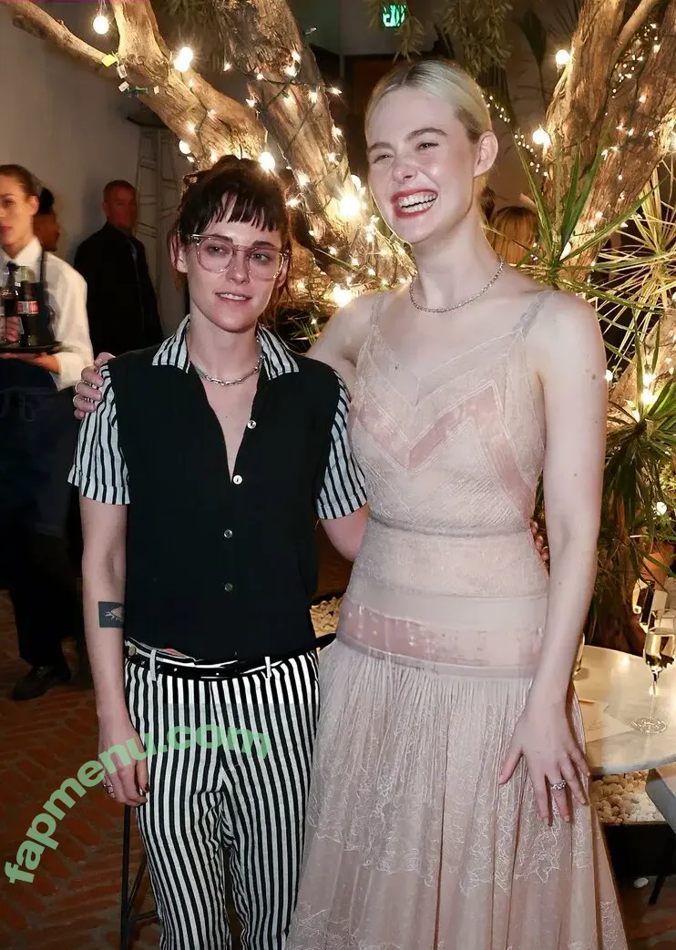 Kristen Stewart nude photo #2300 (kristenstewartx)